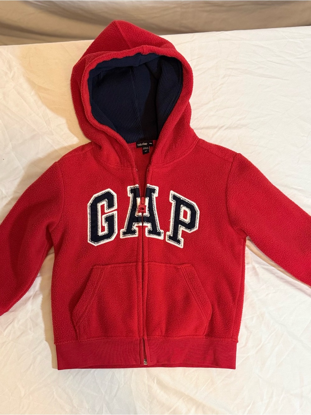 GAP Red Hooded Zip-Up Fleece with Navy Lining Size 3T (TT17)